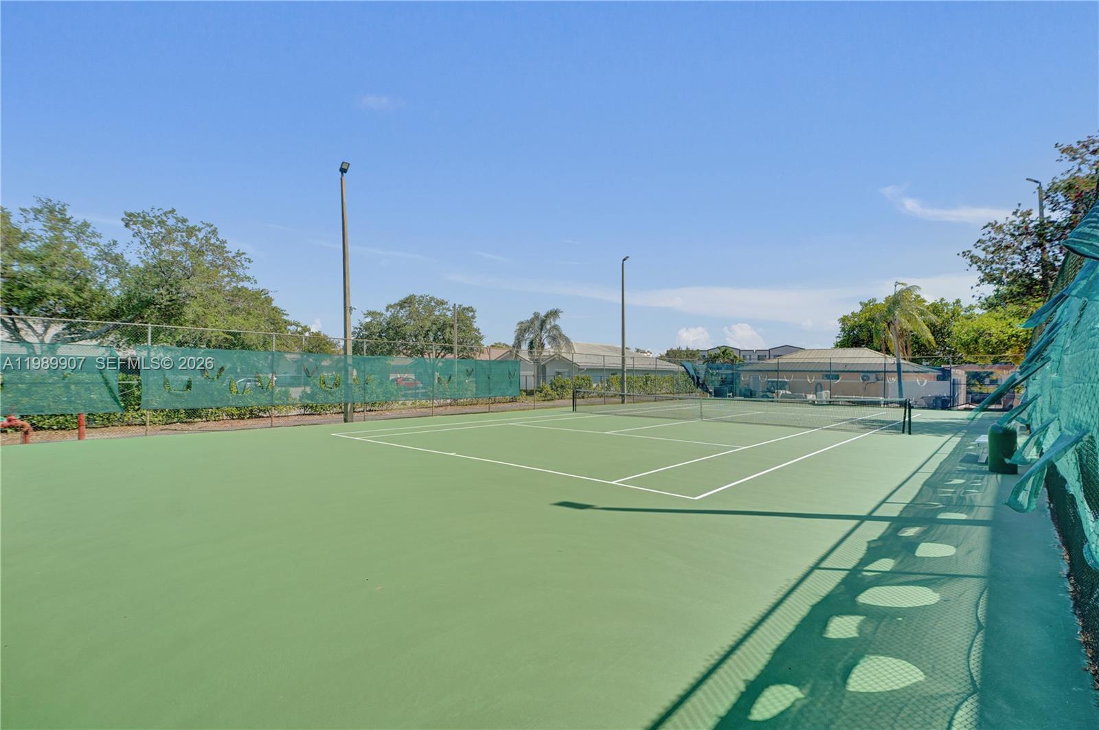 WELDON CONDOMINIUM G - Residential