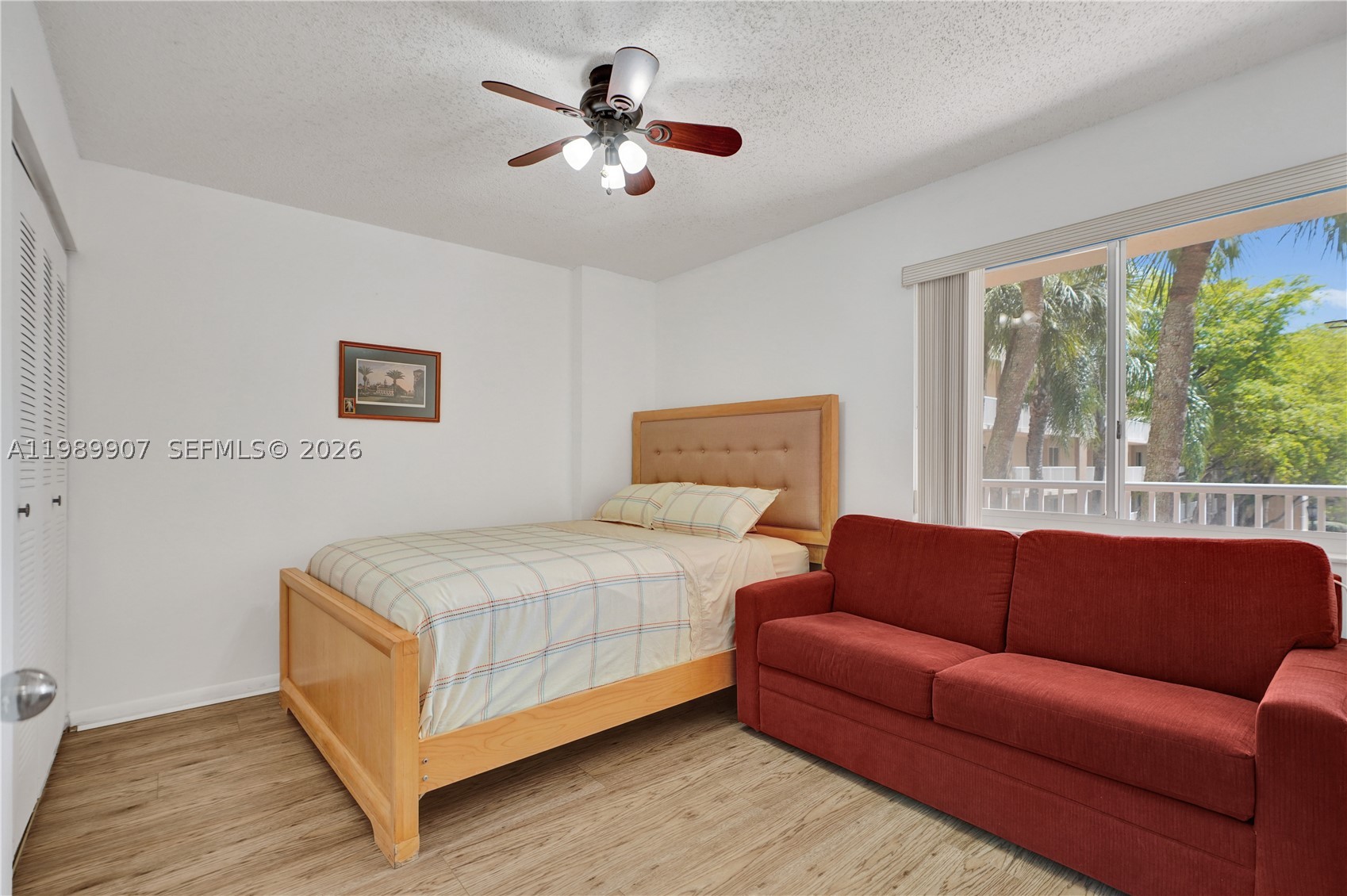 WELDON CONDOMINIUM G - Residential