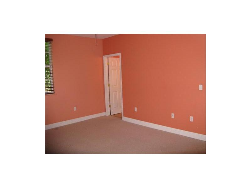PALM VILLAS CONDO INC - Residential Lease