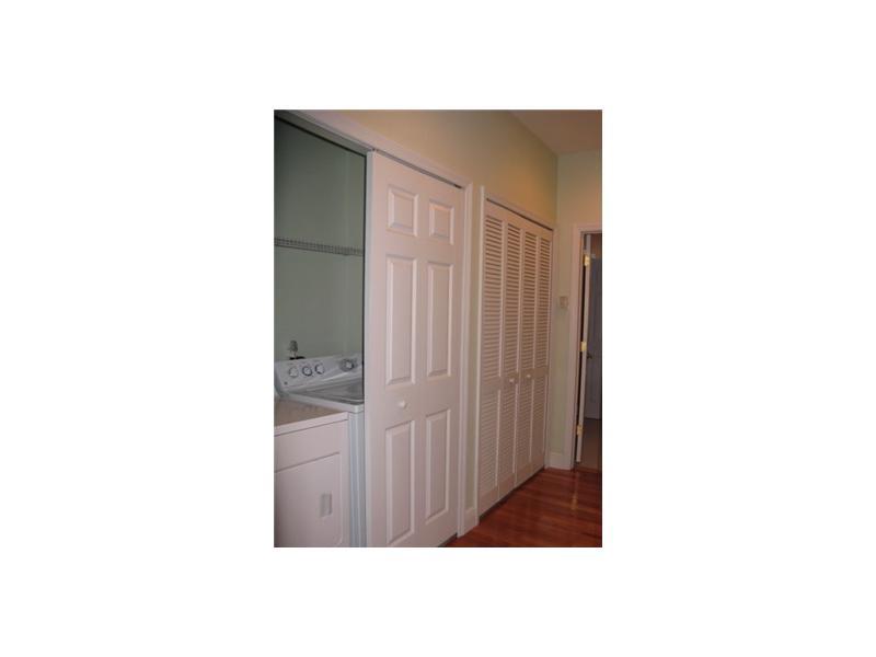 PALM VILLAS CONDO INC - Residential Lease