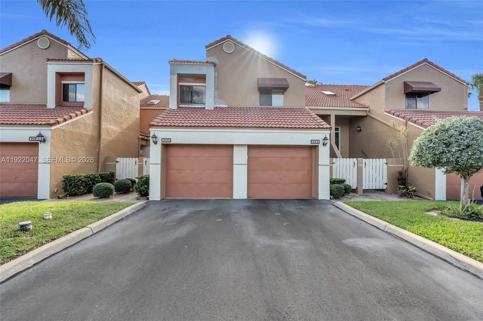 EAGLE RIDGE - Residential