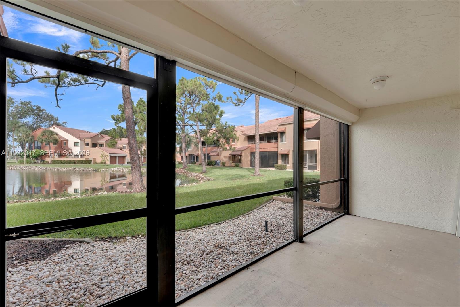 EAGLE RIDGE - Residential