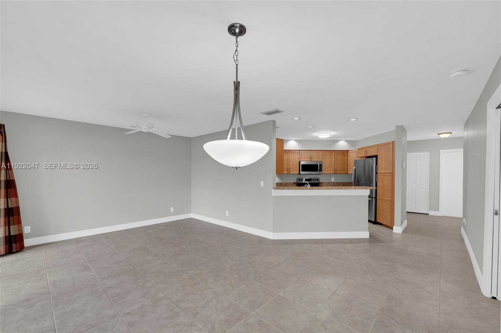 EAGLE RIDGE - Residential
