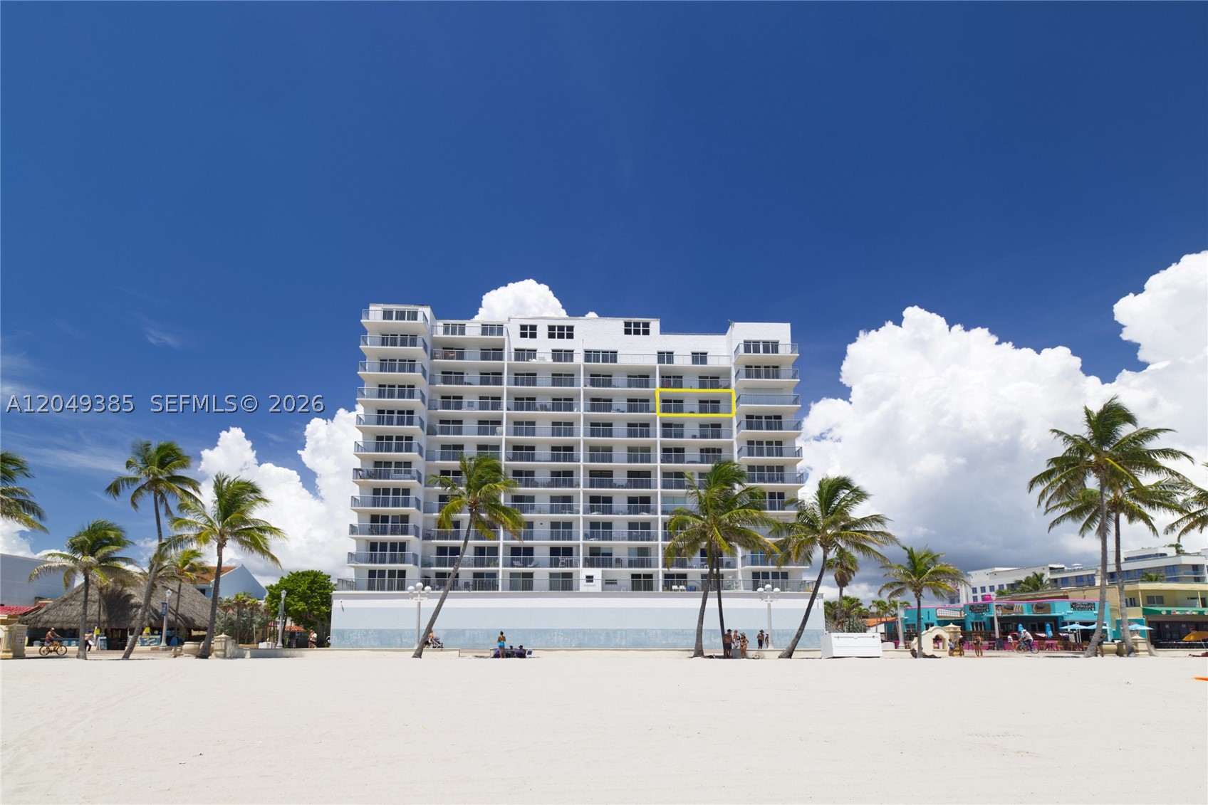 EDGEWATER BEACH TOWERS CO - Residential