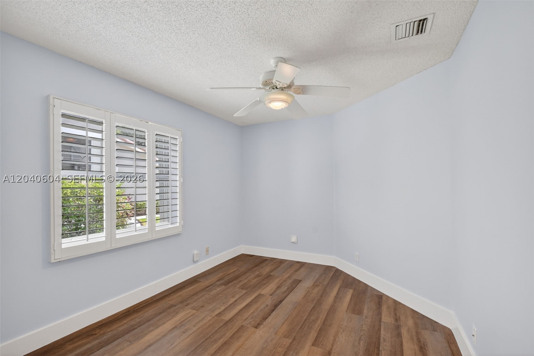 SAUSALITO PLACE - Residential