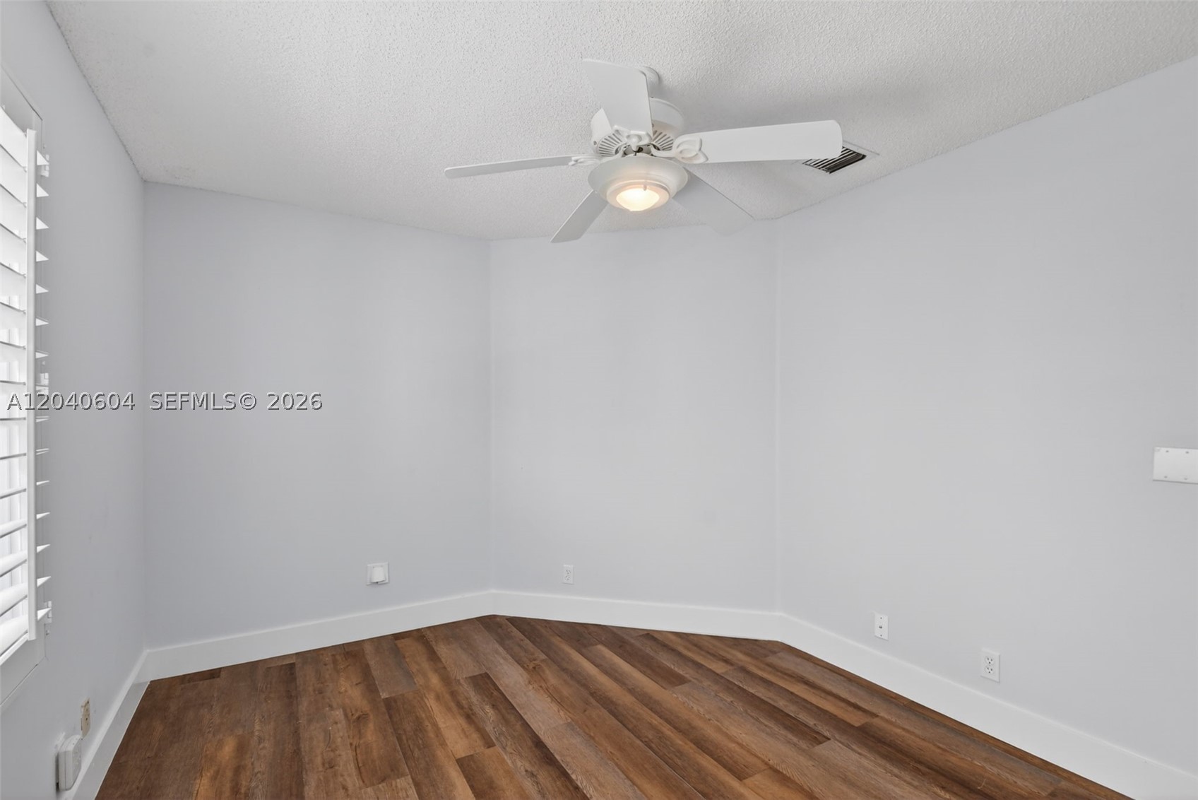 SAUSALITO PLACE - Residential