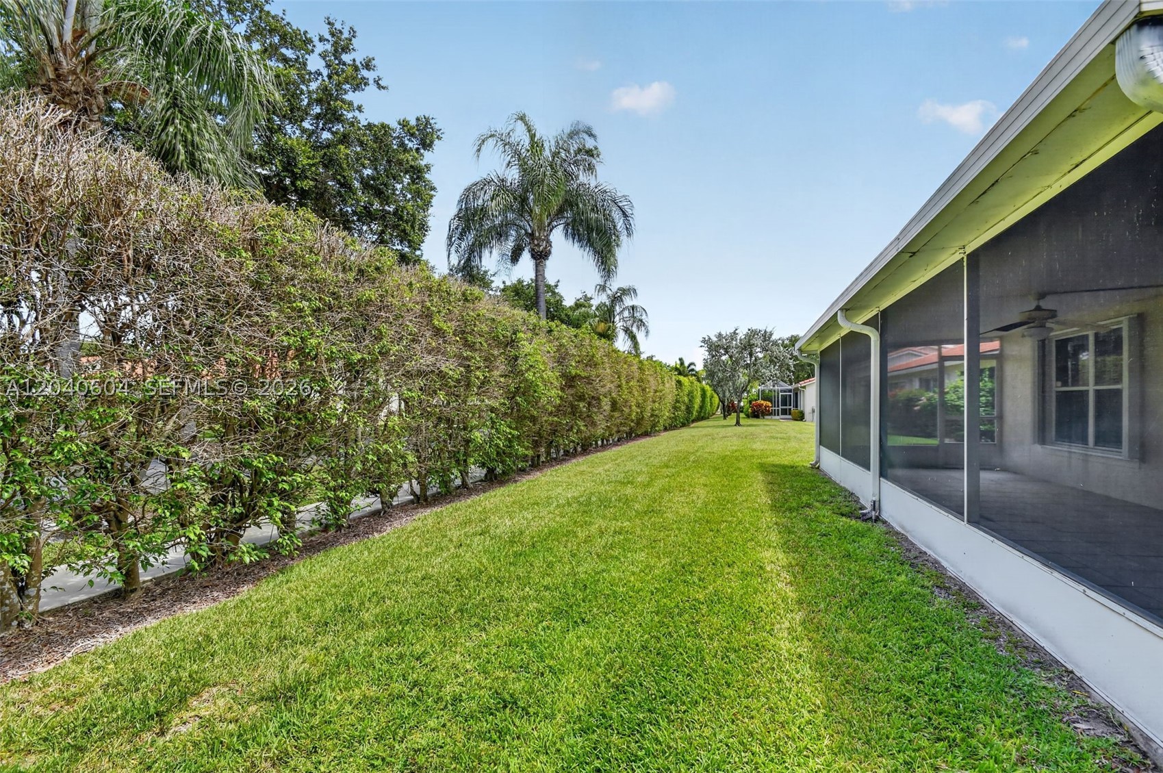 SAUSALITO PLACE - Residential
