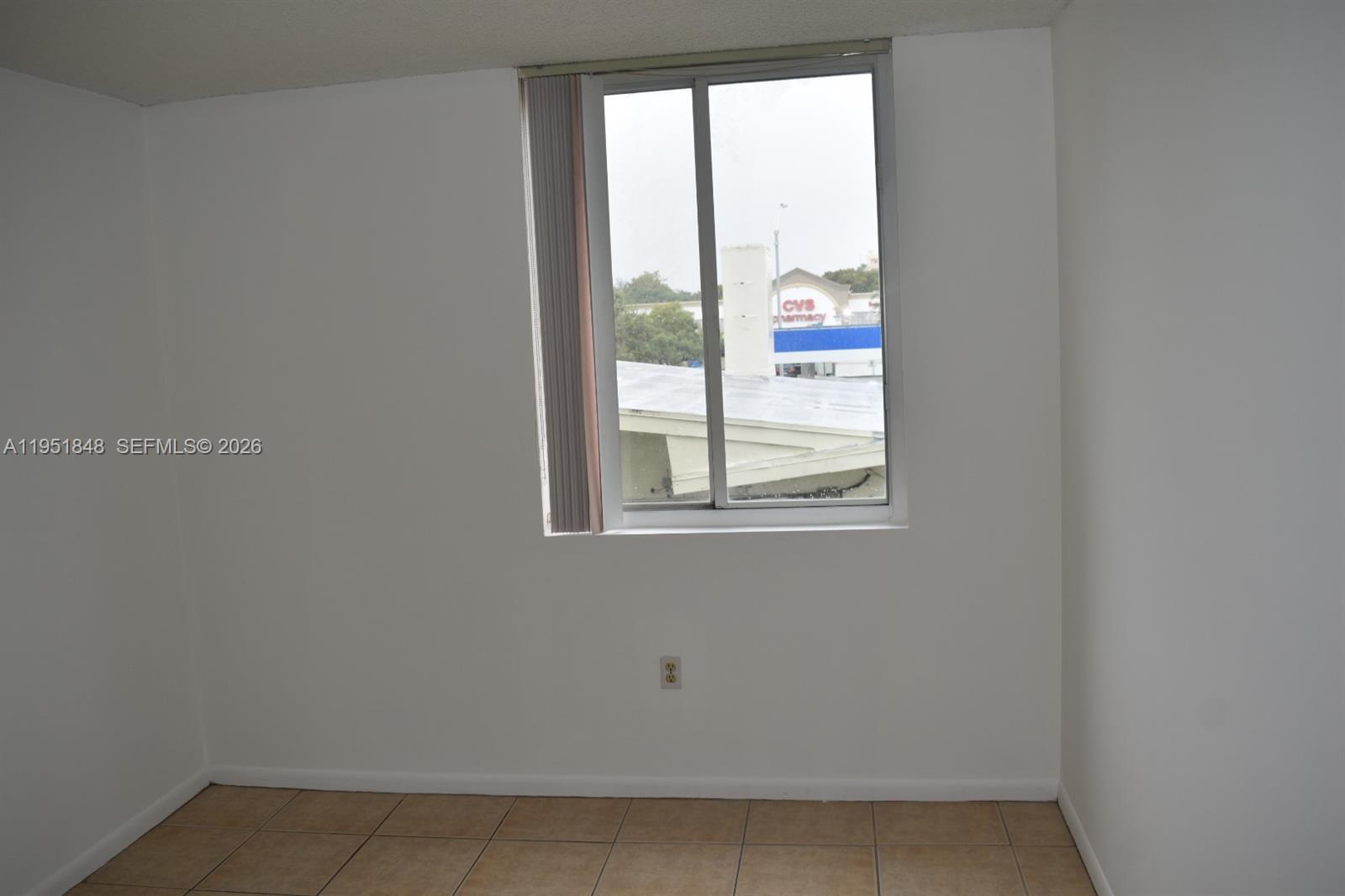 HIGHPOINT CONDO - Residential