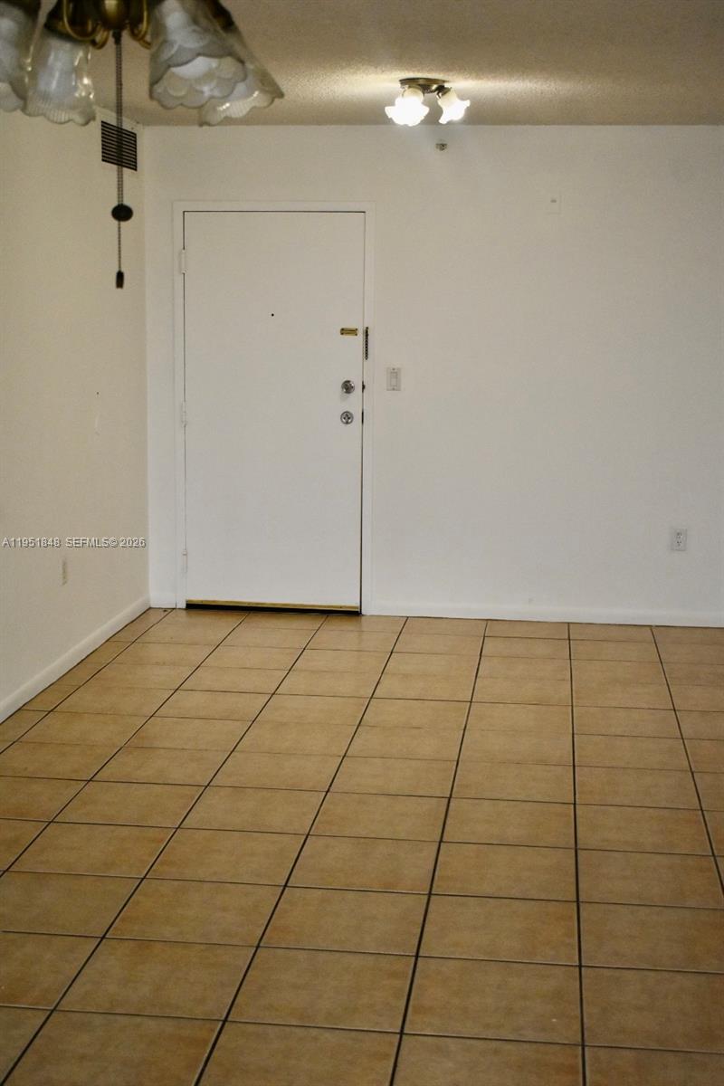 HIGHPOINT CONDO - Residential