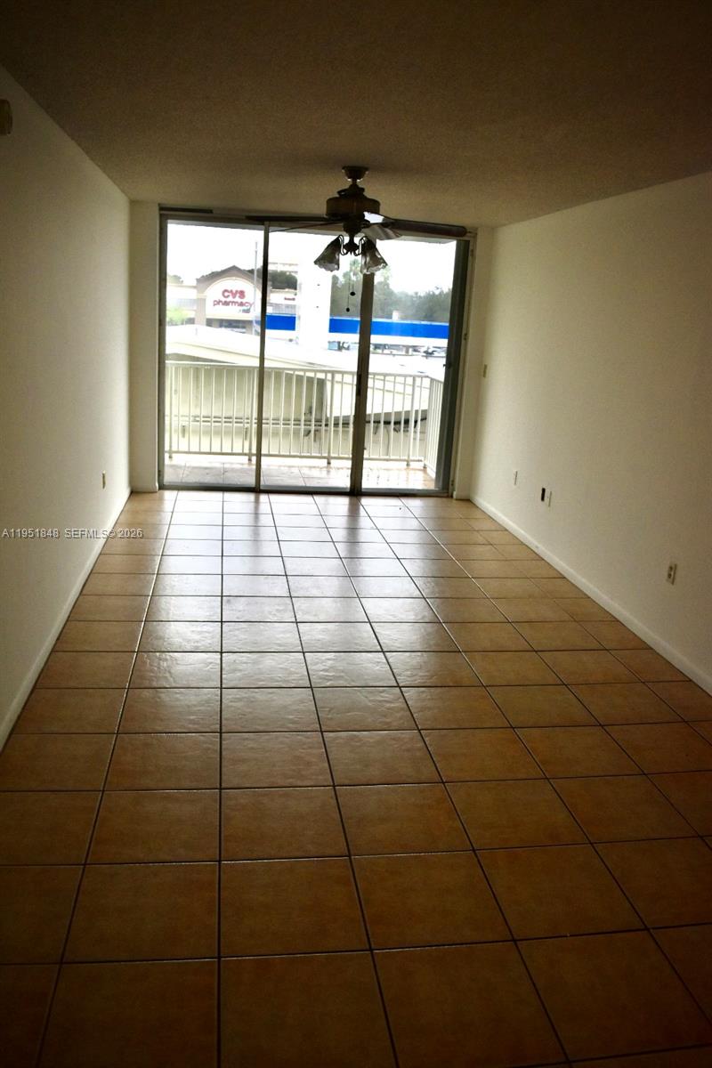 HIGHPOINT CONDO - Residential