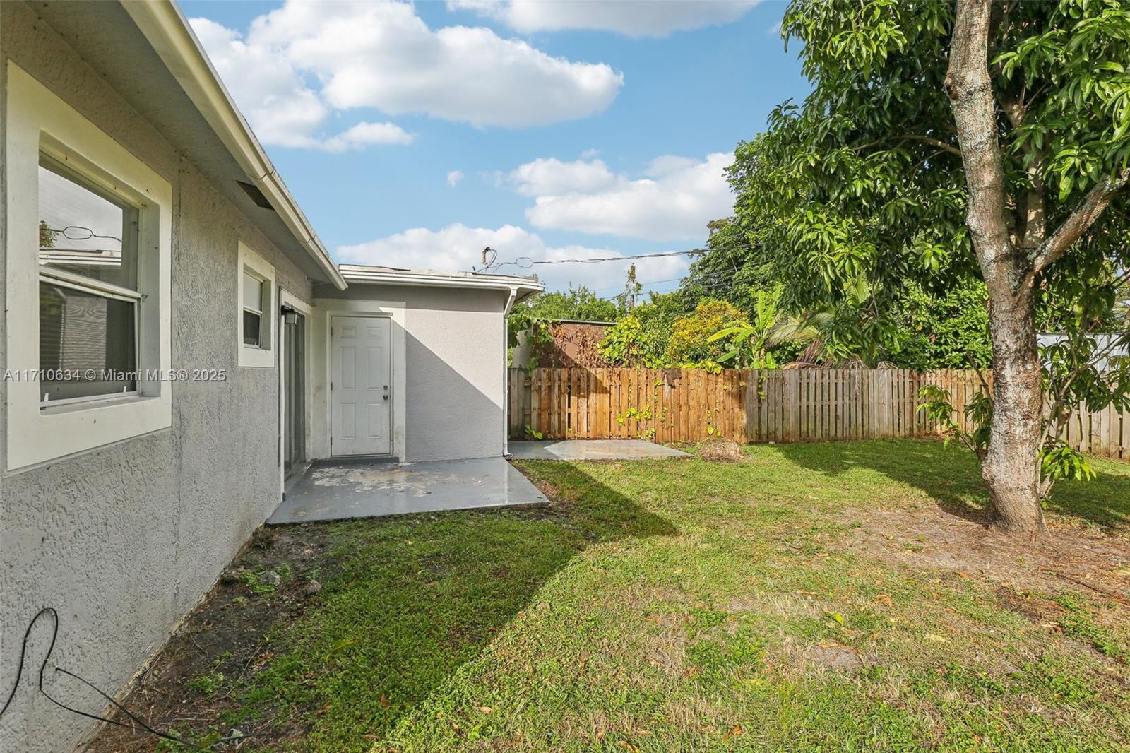 SPRINGBANK PARK - Residential