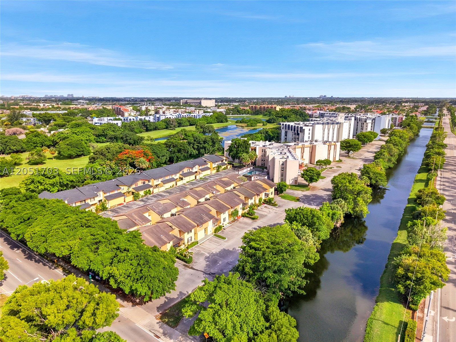 9674 GOLFVIEW VILLAS COND - Residential