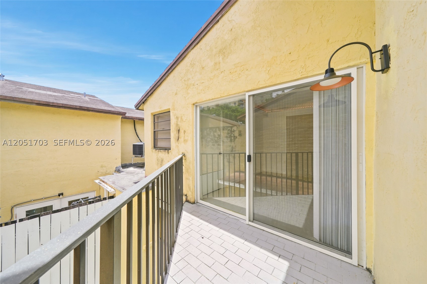 9674 GOLFVIEW VILLAS COND - Residential
