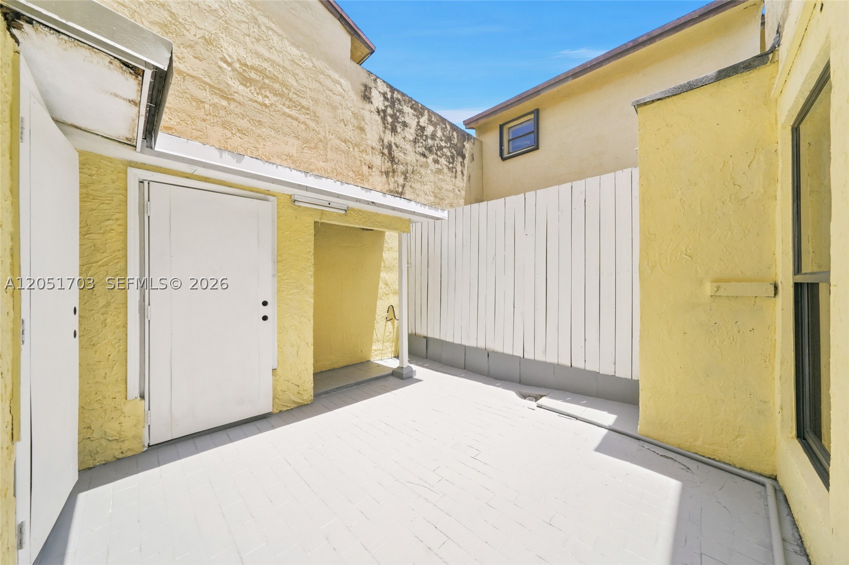 9674 GOLFVIEW VILLAS COND - Residential