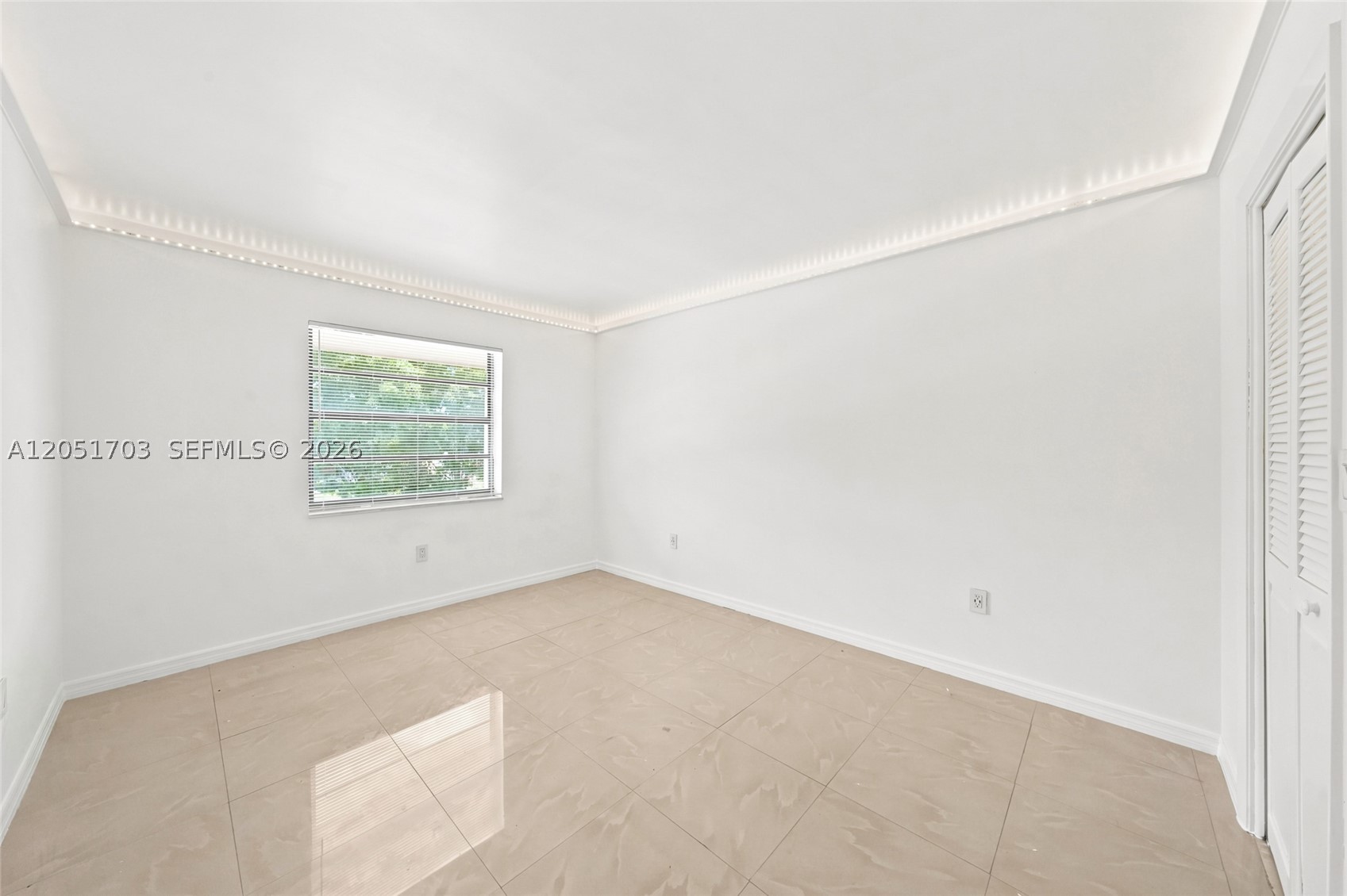 9674 GOLFVIEW VILLAS COND - Residential