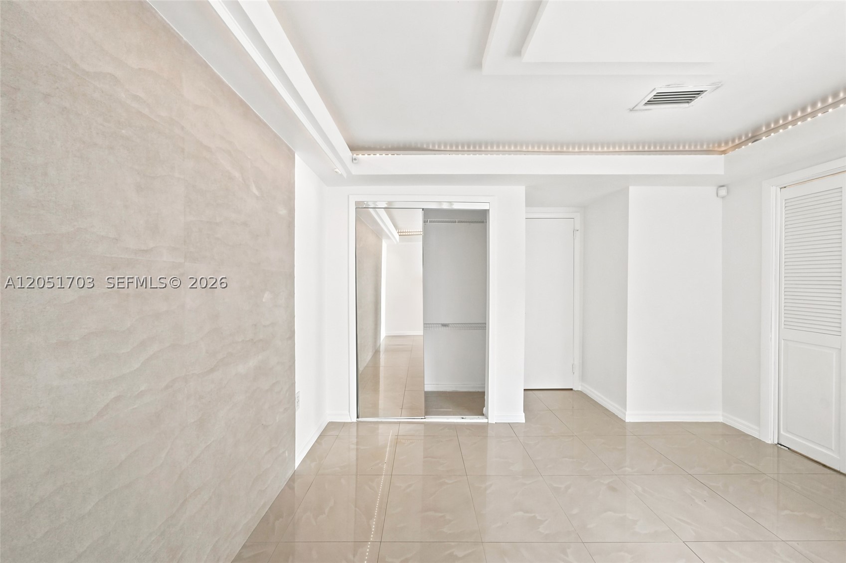 9674 GOLFVIEW VILLAS COND - Residential