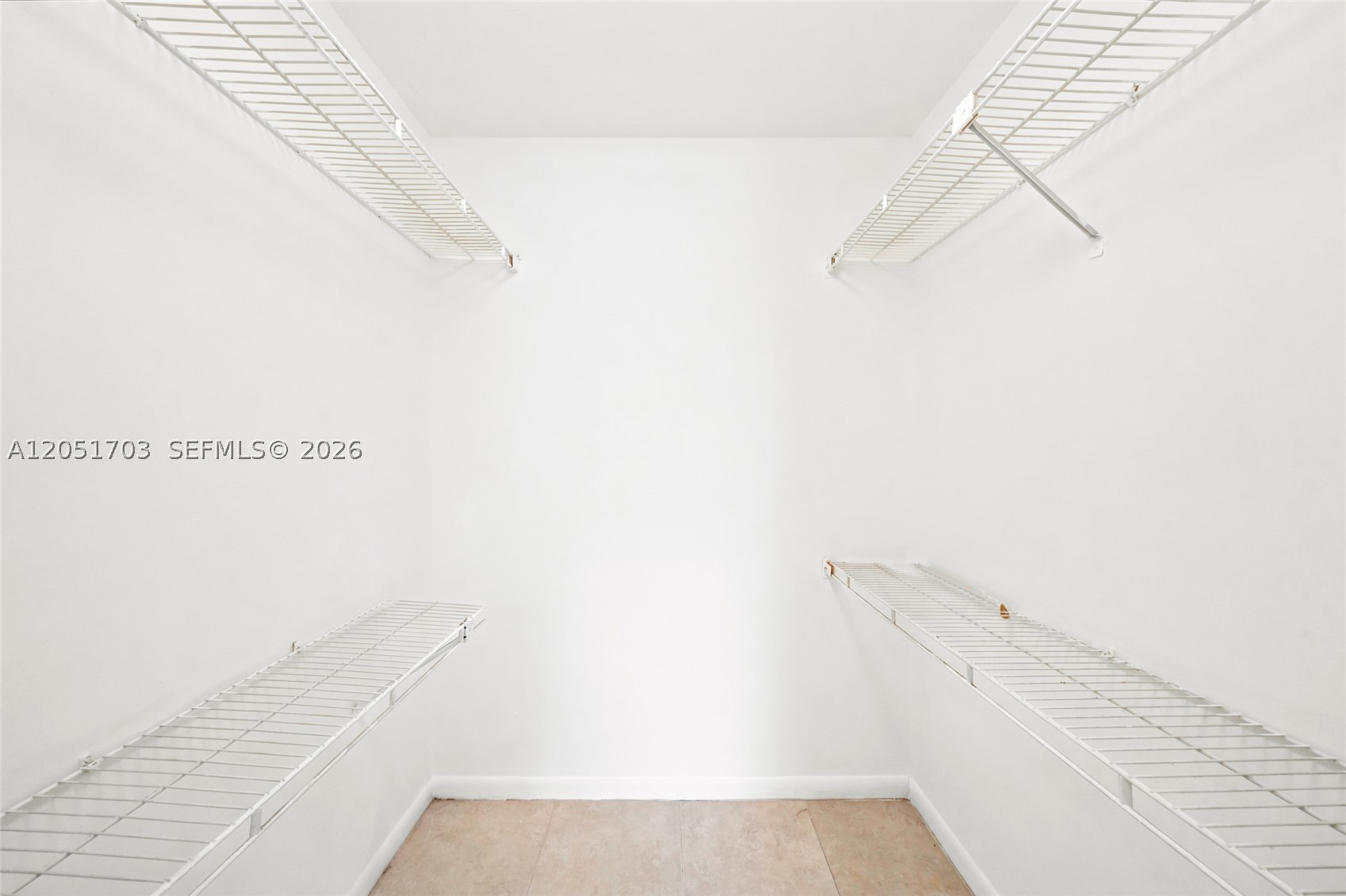 9674 GOLFVIEW VILLAS COND - Residential
