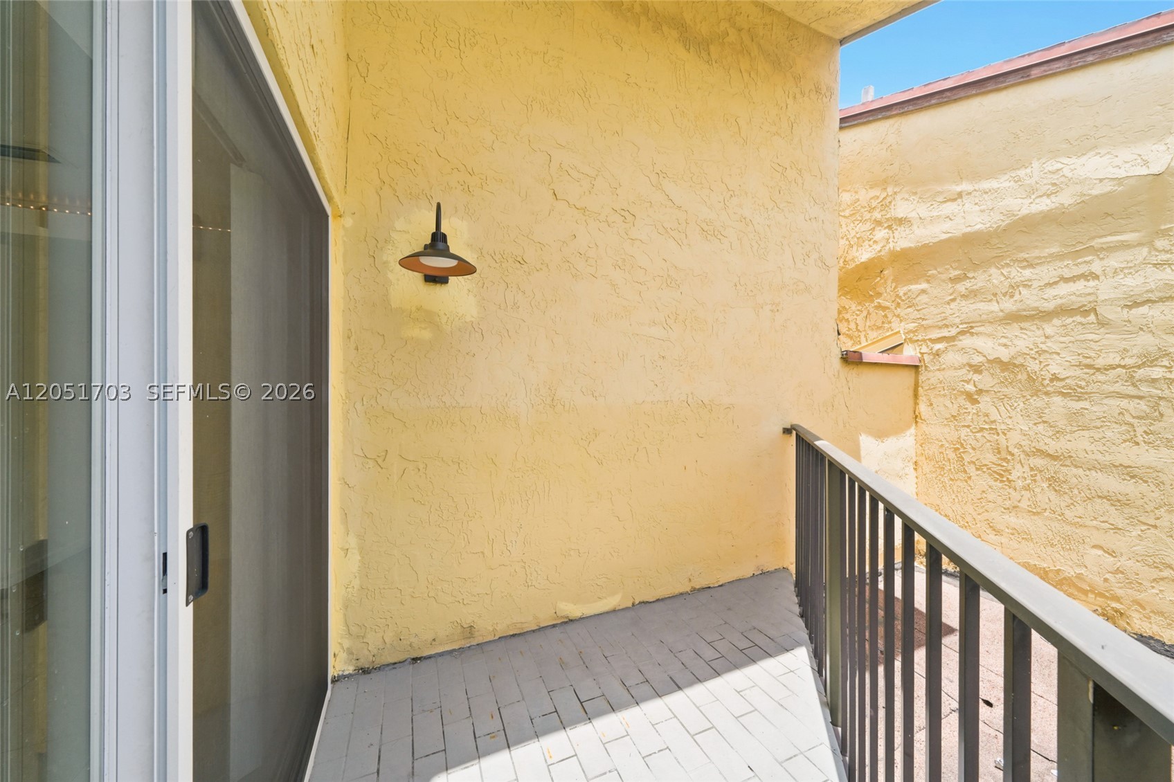 9674 GOLFVIEW VILLAS COND - Residential