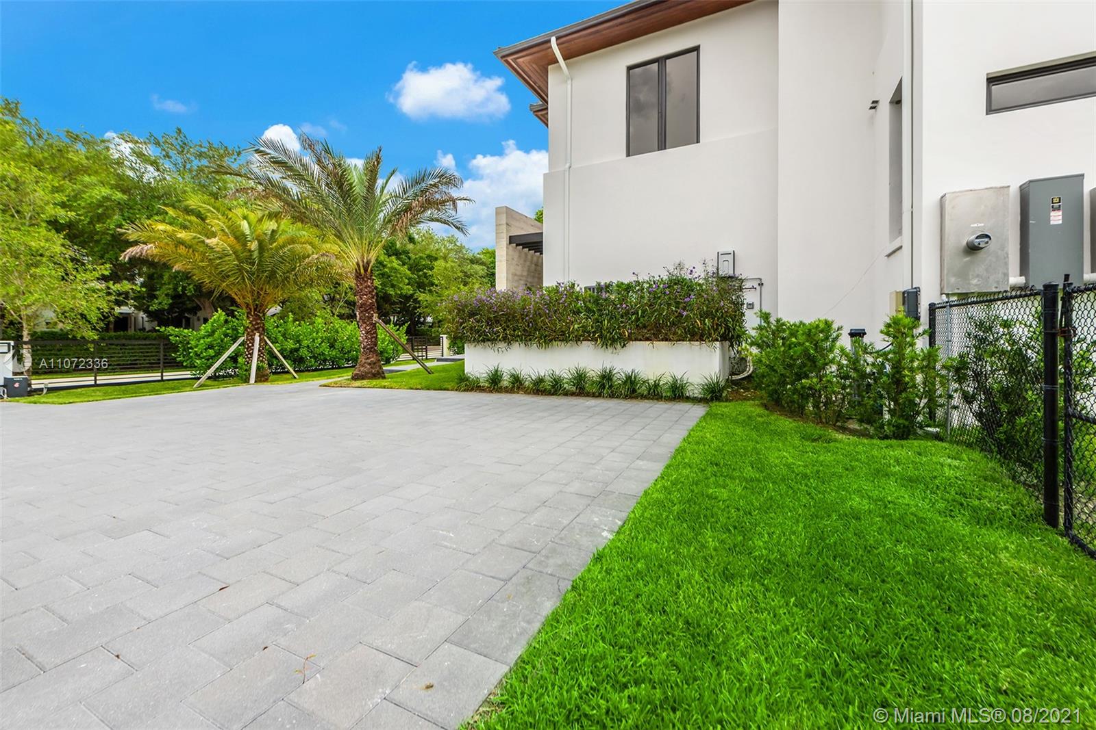 romeo - Residential