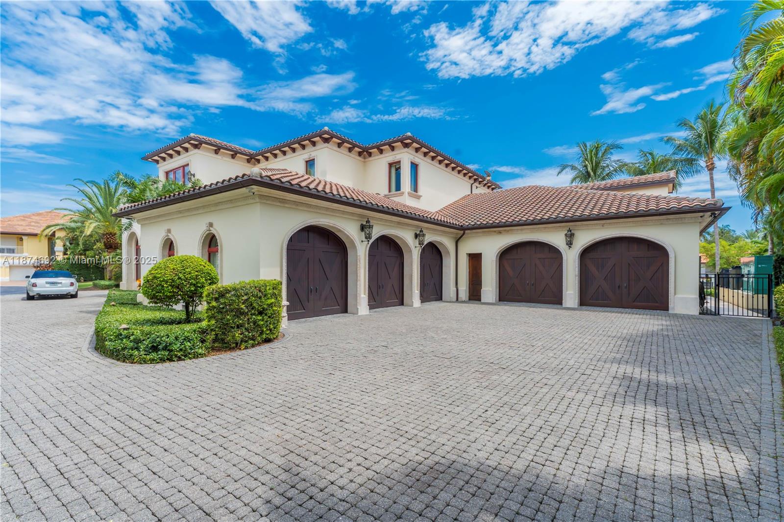 SANCTUARY - Residential