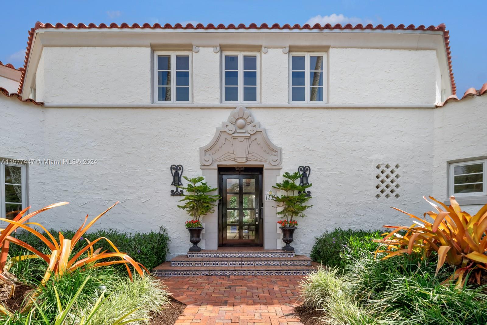 CORAL GABLE COUNTRY CLUB - Residential
