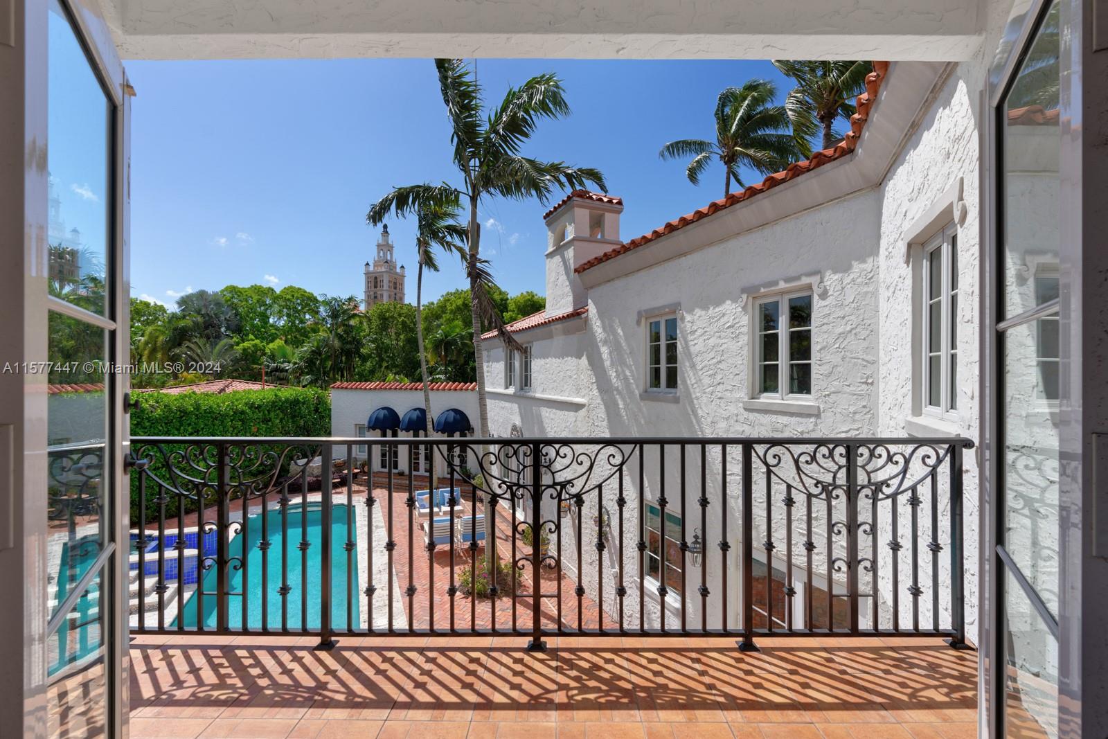 CORAL GABLE COUNTRY CLUB - Residential