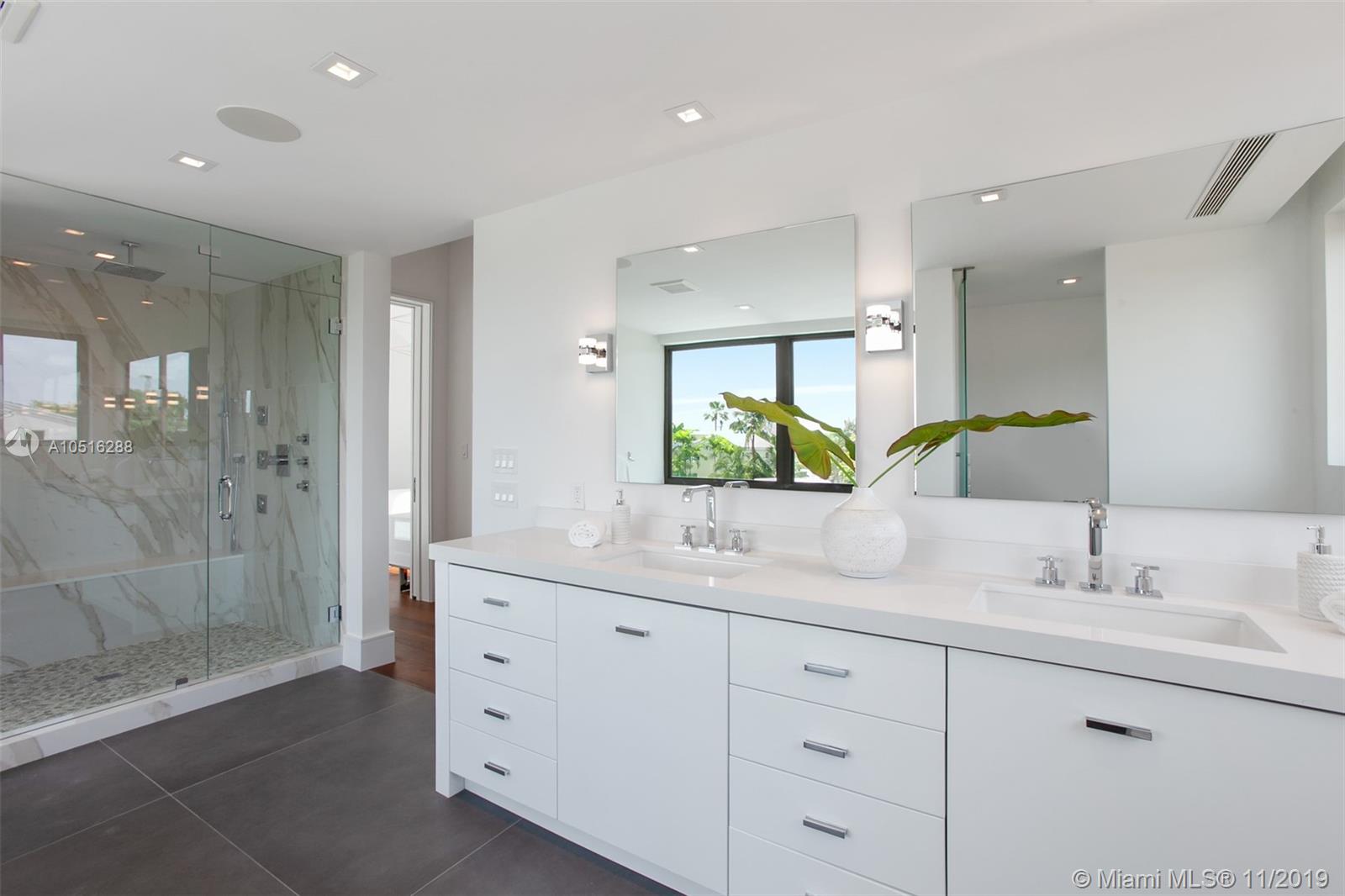 Sunrise Harbour - Residential