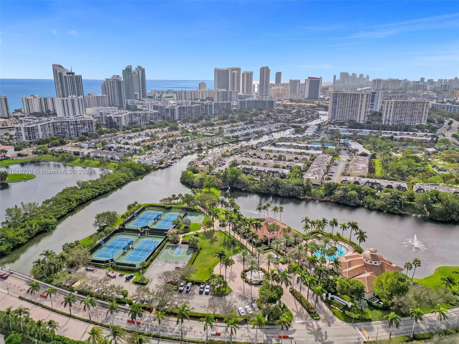 THREE ISLANDS 3RD SECTION - Residential