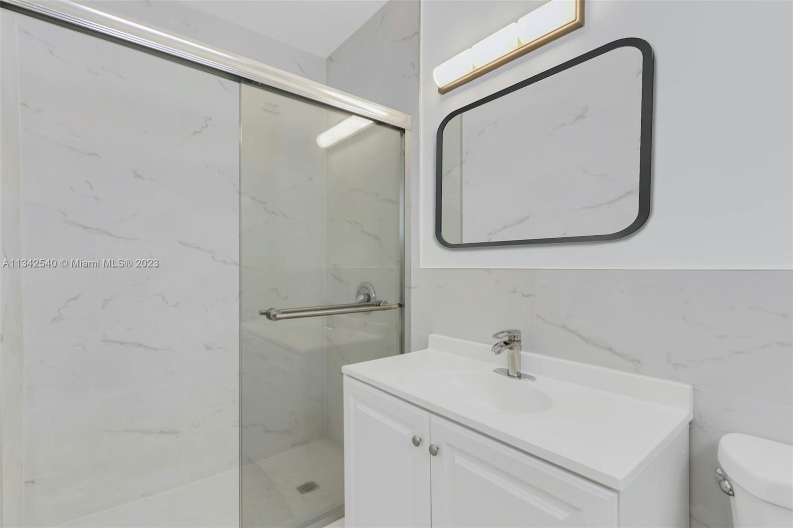 CORAL GABLES RIV SEC 6 - Residential