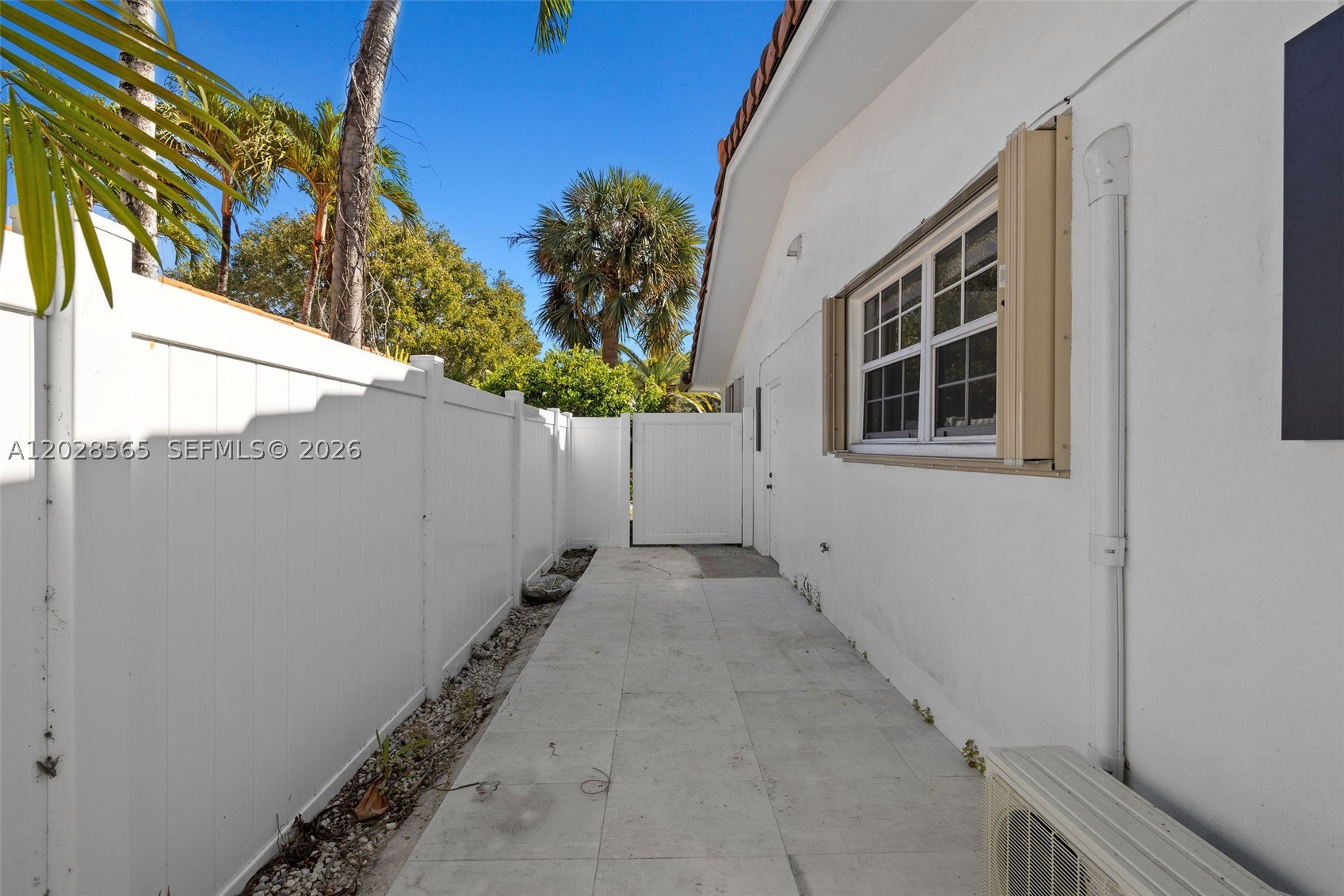 HOLLYWOOD HILLS NORTH SEC - Residential