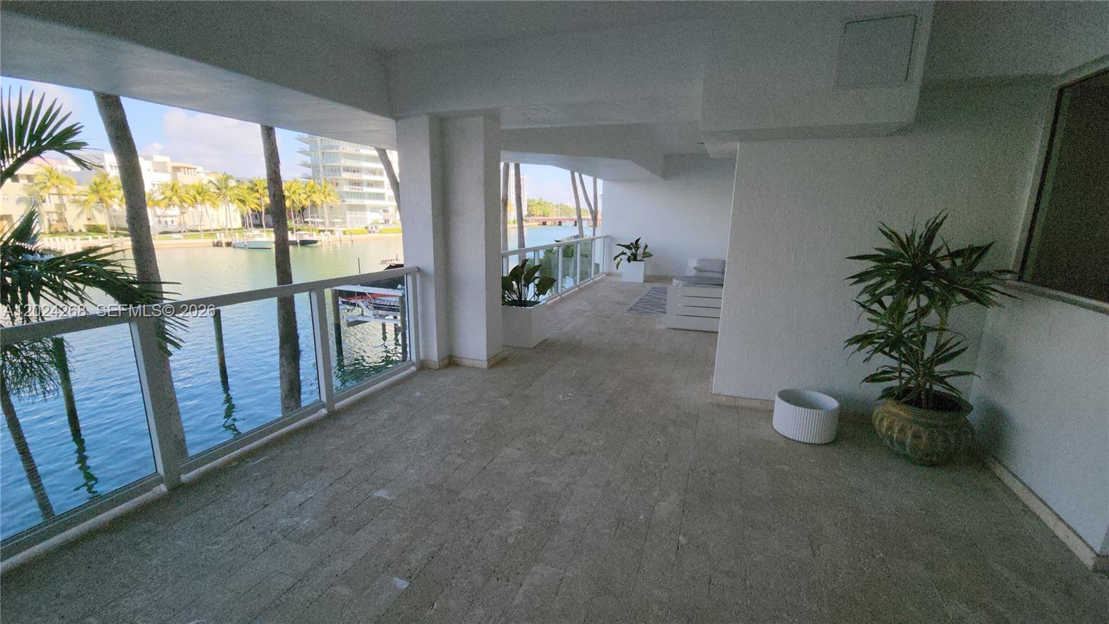 THE GRANDVIEW CONDO - Residential