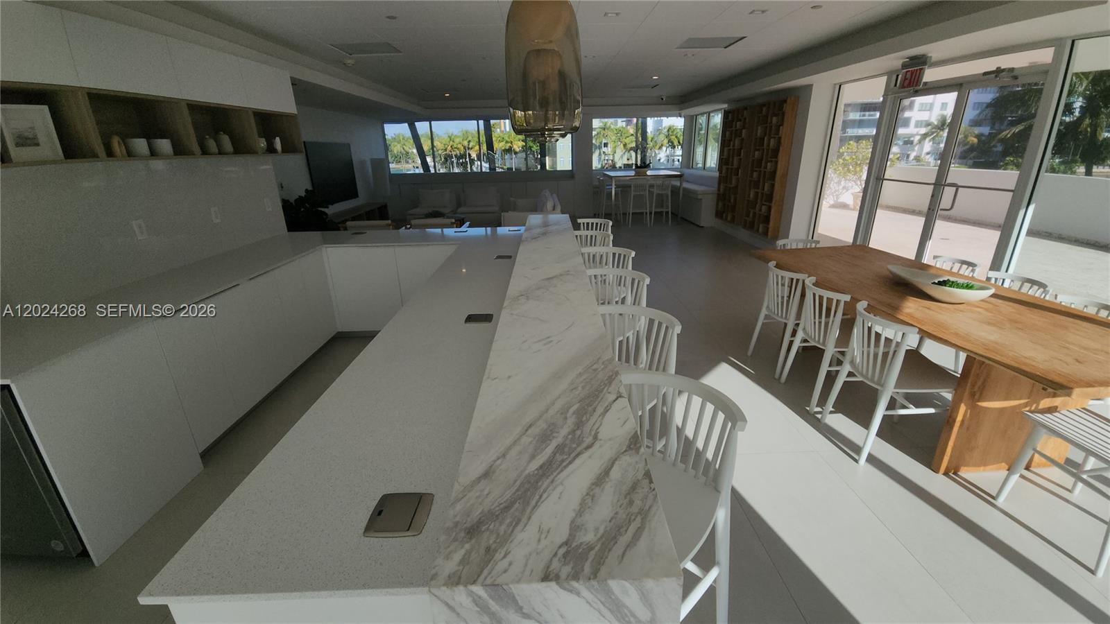 THE GRANDVIEW CONDO - Residential