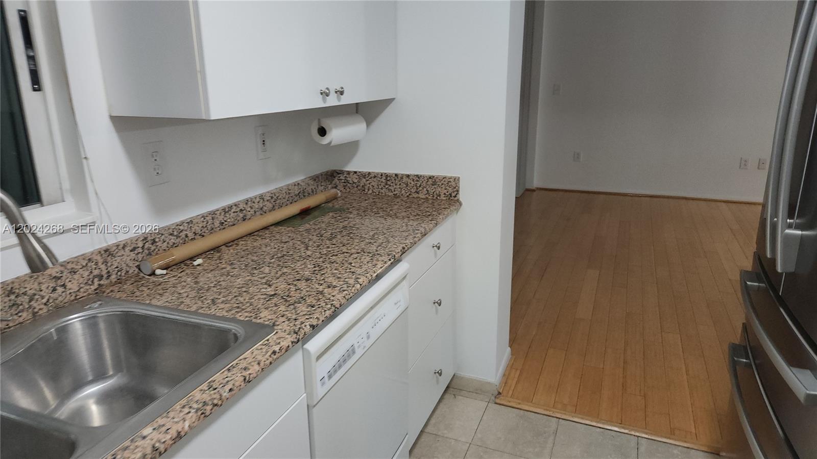 THE GRANDVIEW CONDO - Residential