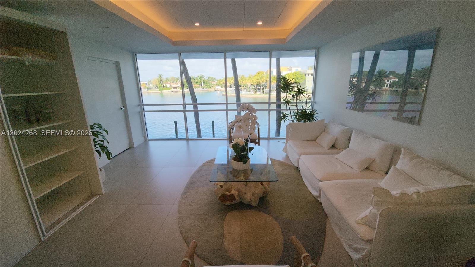 THE GRANDVIEW CONDO - Residential