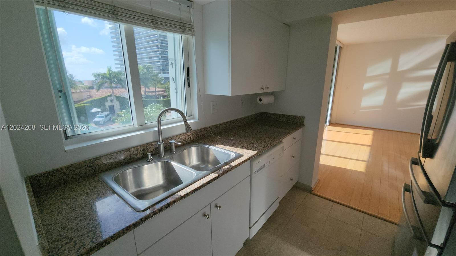 THE GRANDVIEW CONDO - Residential