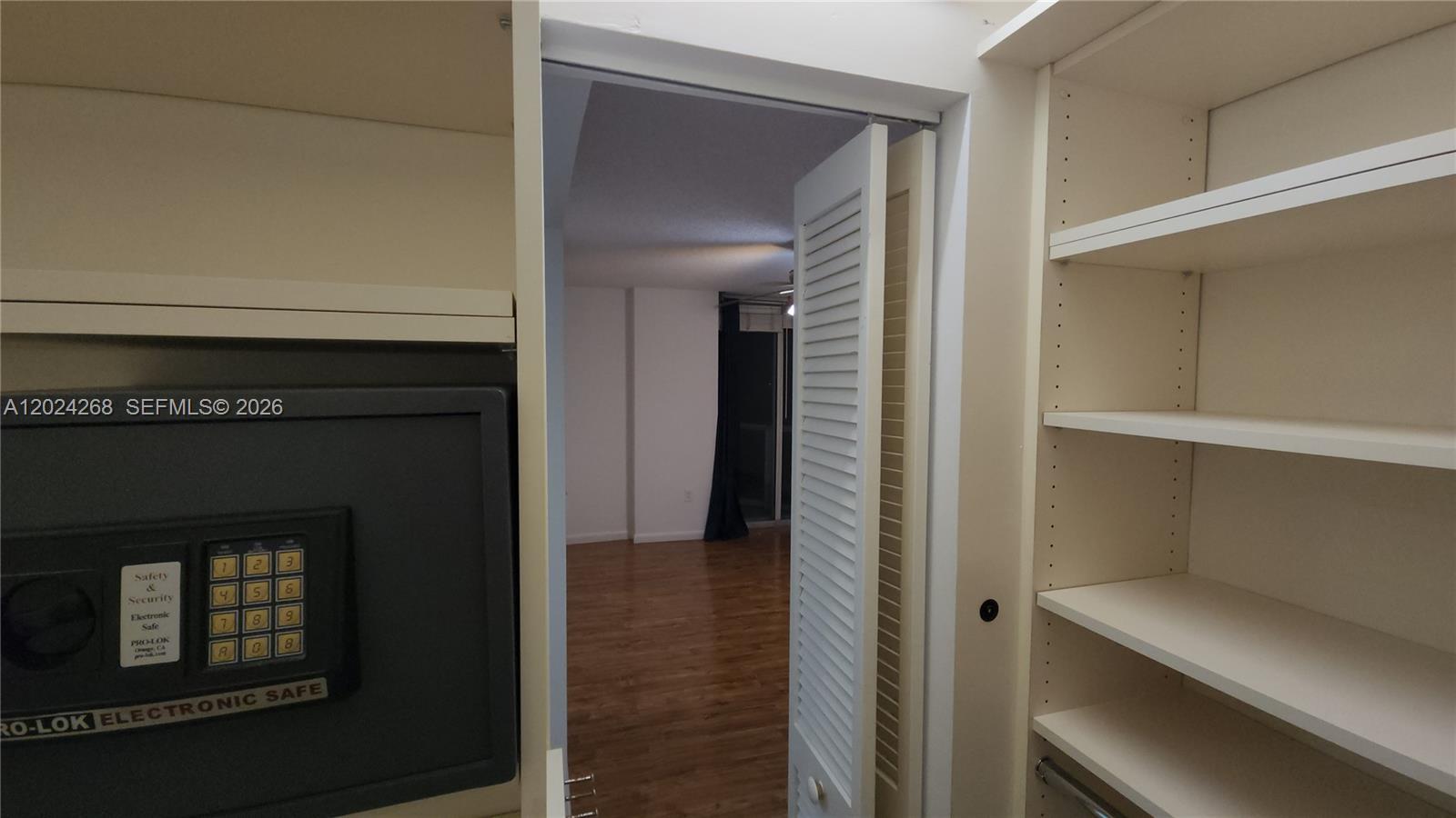 THE GRANDVIEW CONDO - Residential