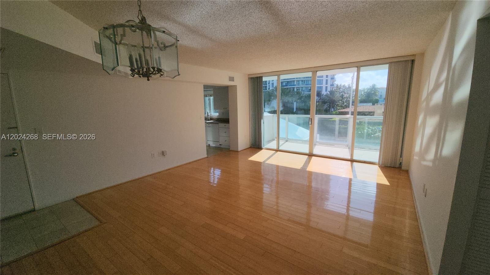THE GRANDVIEW CONDO - Residential