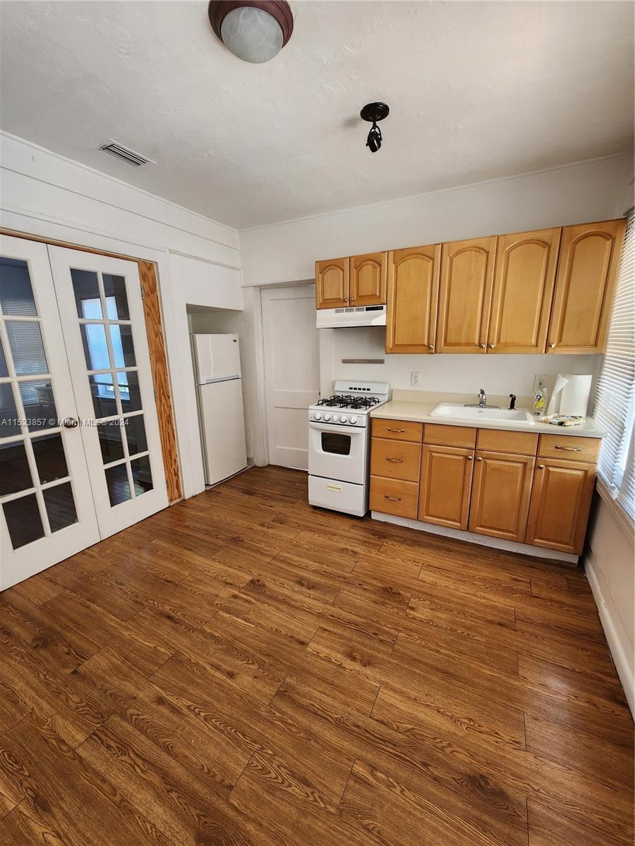 EUCALYPTUS PARK AMNDED - Residential Lease