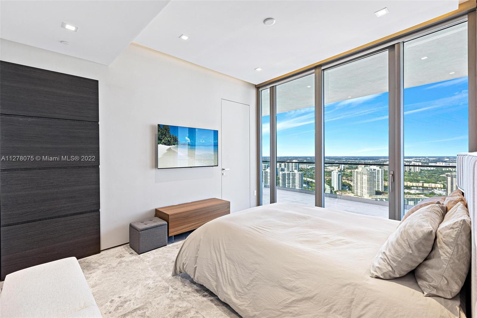 18975 COLLINS CONDO - Residential