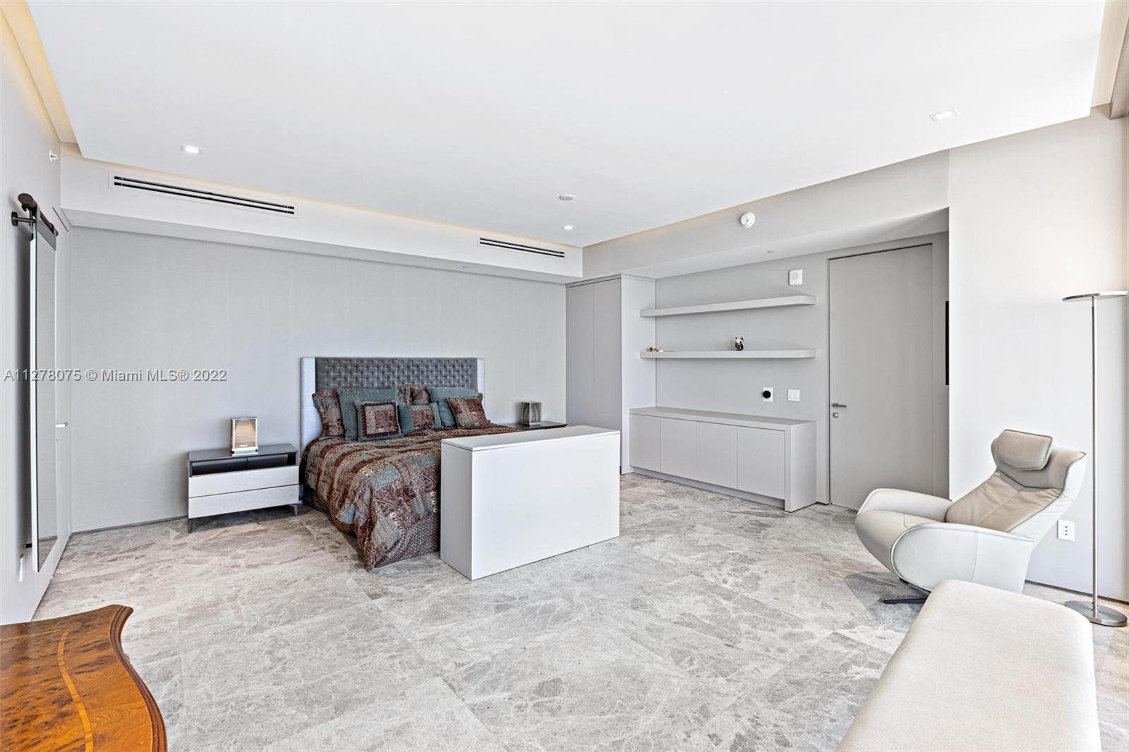 18975 COLLINS CONDO - Residential
