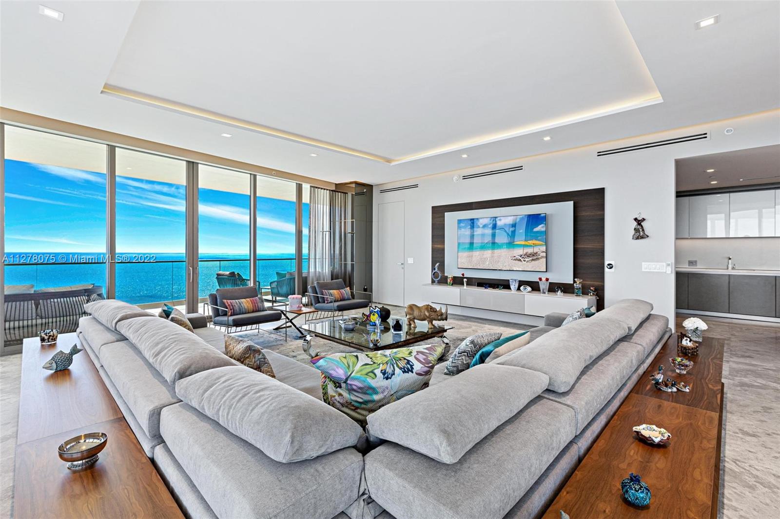 18975 COLLINS CONDO - Residential
