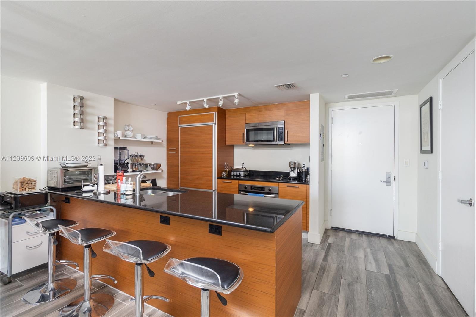 50 BISCAYNE CONDO - Residential Lease