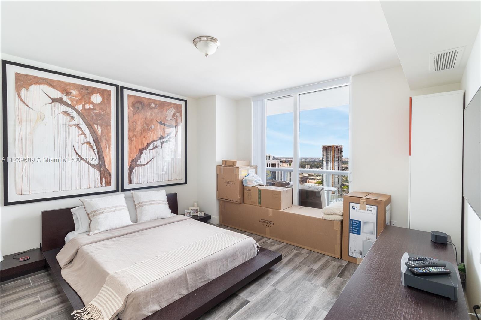 50 BISCAYNE CONDO - Residential Lease