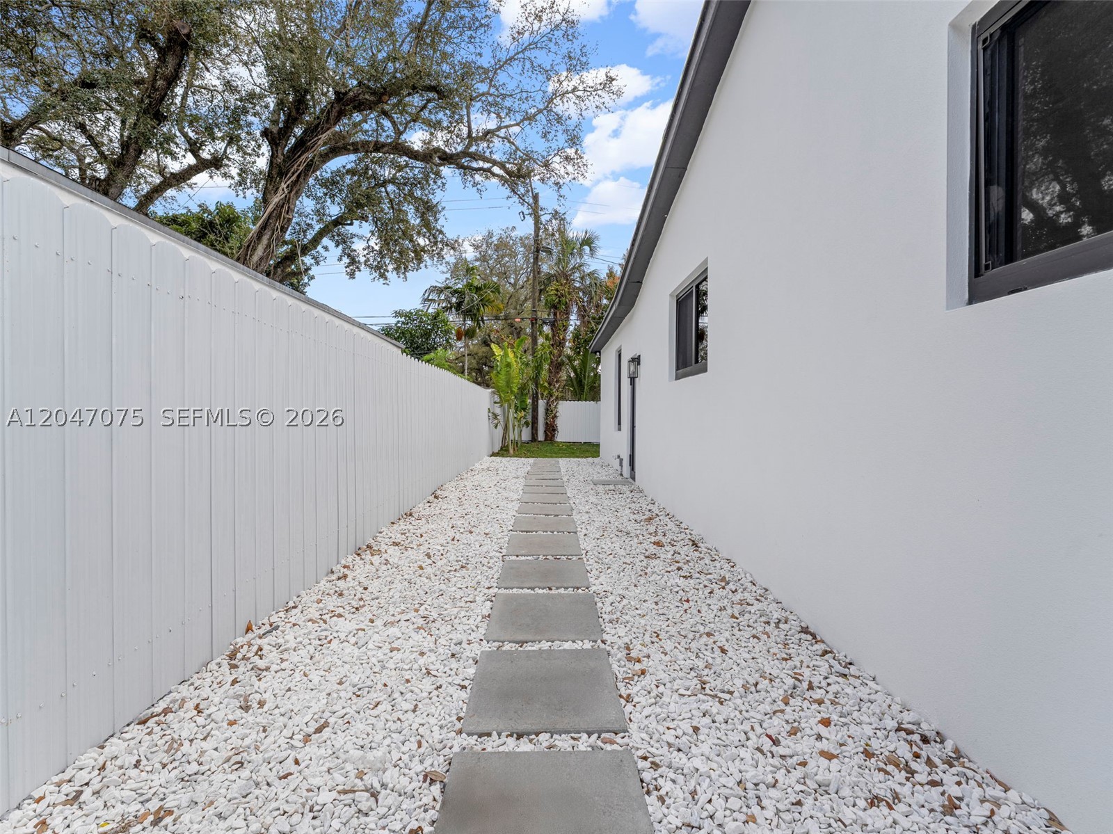 PLEASANT VILLAGE - Residential