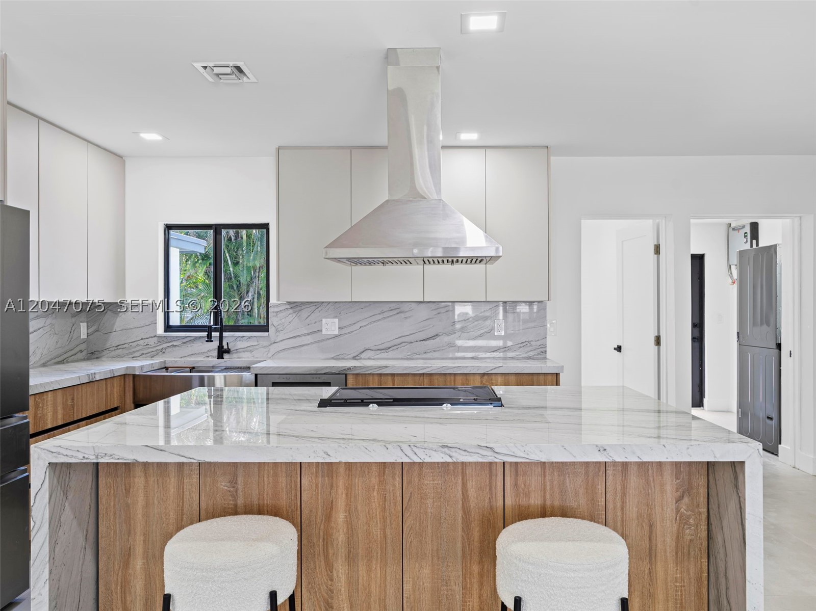 PLEASANT VILLAGE - Residential
