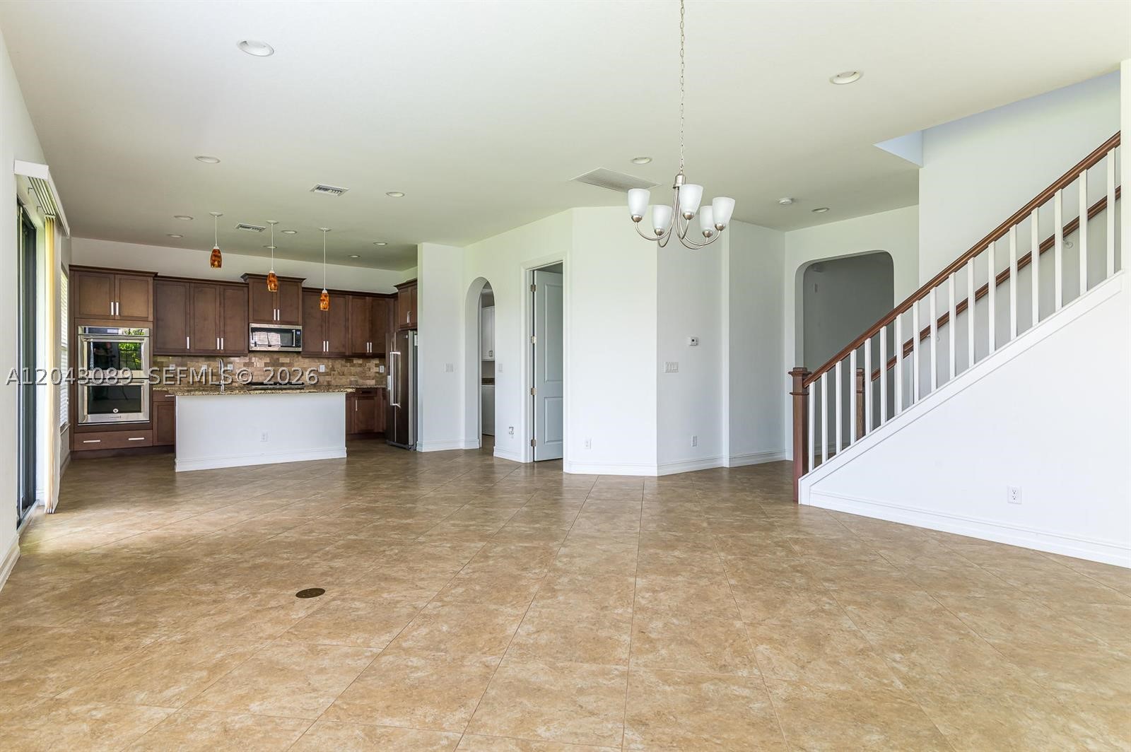BRUSCHI PROPERTY - Residential