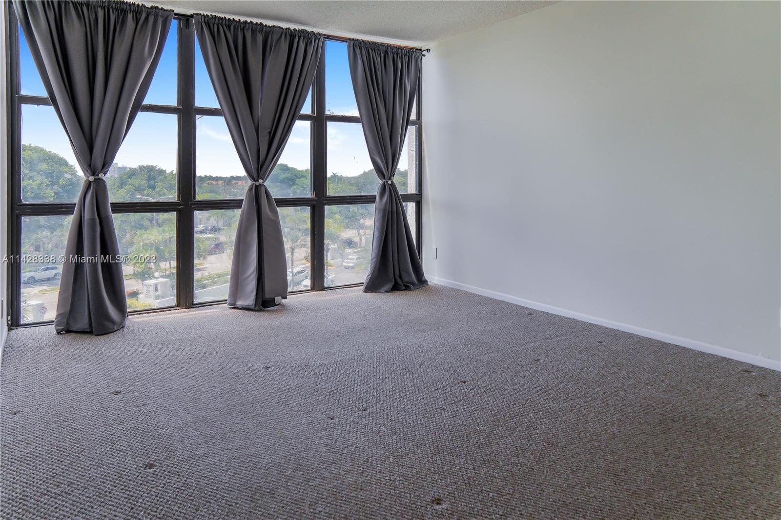 OCEANVIEW PARK CONDO - Residential