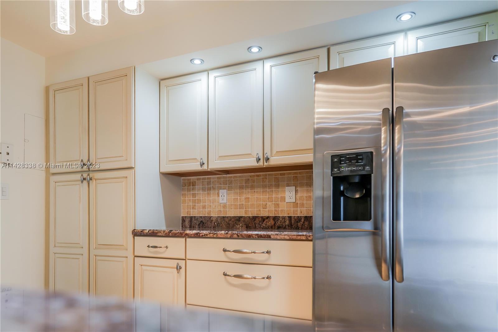 OCEANVIEW PARK CONDO - Residential