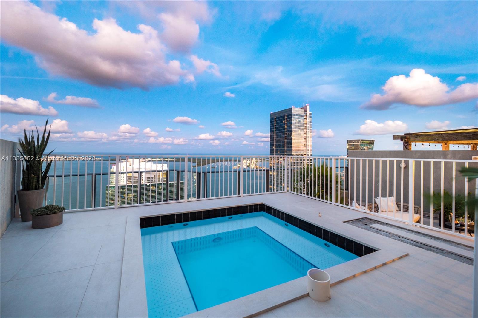 1300 S MIAMI AVENUE CONDO - Residential Lease