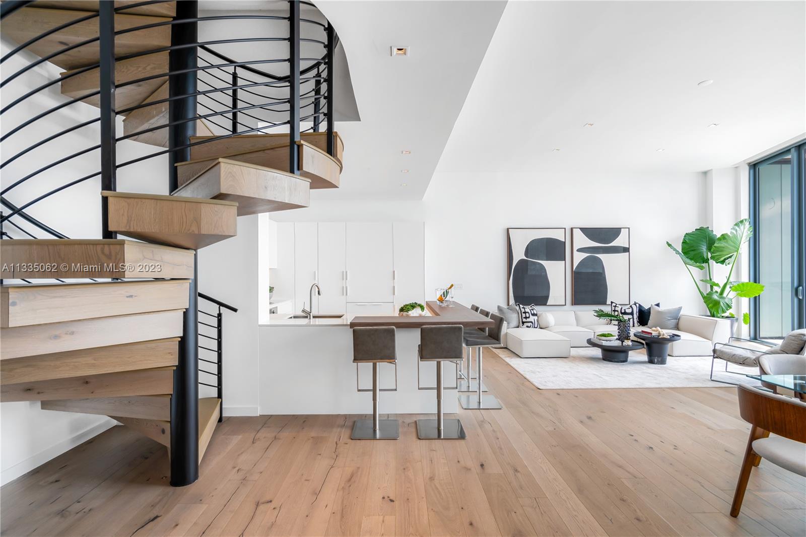 1300 S MIAMI AVENUE CONDO - Residential Lease